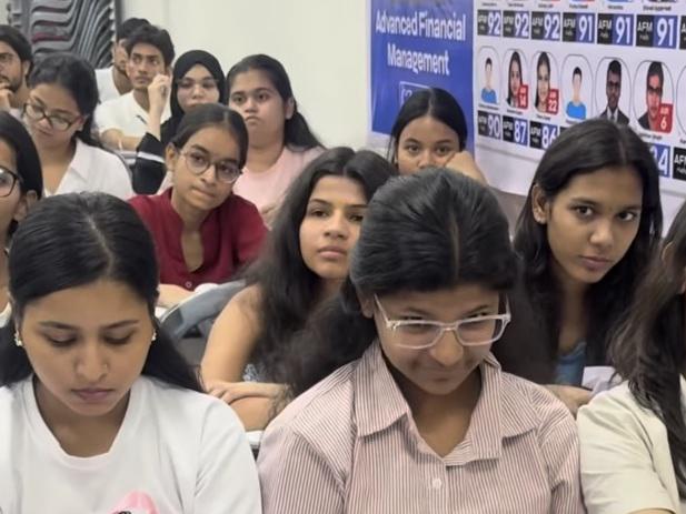 Students attending an interactive CA classroom session